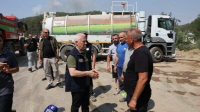 Bursa Büyükşehir Belediye Başkanı Mustafa Bozbey, Gürsu ve Harmancık’ta toplam