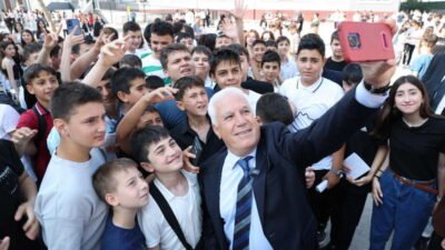 Bursa Büyükşehir Belediyesi’nin öğrencilerin eğitim ve öğretim hayatına katkıda bulunmak