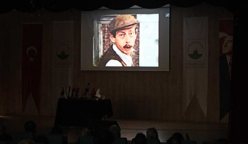 Osmangazi Belediyesi’nin ev sahipliğinde düzenlenen “Bir Ustanın İzinde” gecesi, Genco