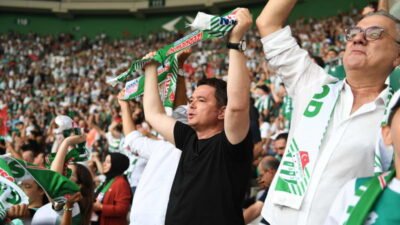 Bursaspor’a her fırsatta destek olan Osmangazi Belediyesi, hiç maça gitmemiş