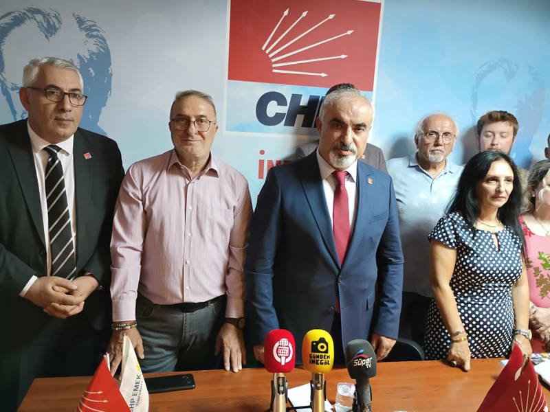 Cumhuriyet Halk Partisi (CHP) İnegöl İlçe Başkanı Zemci Şahin aynı