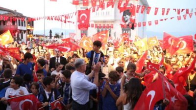 Ulu Önder Gazi Mustafa Kemal Atatürk’ün başkomutanlığında tarihin akışını değiştiren