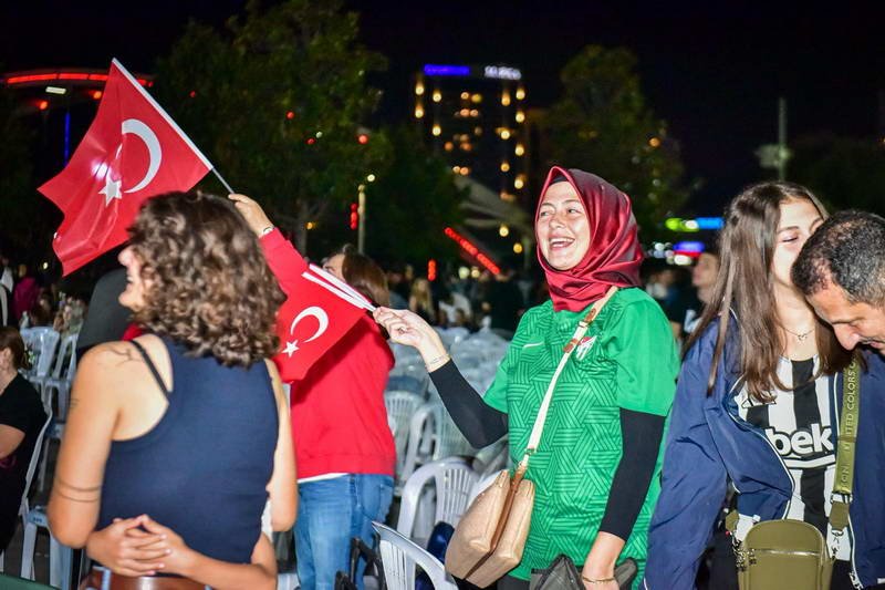 Avrupa Basketbol Şampiyonası (EuroBasket 2025) yarı finalinde Yunanistan’ın 94-68 skorla