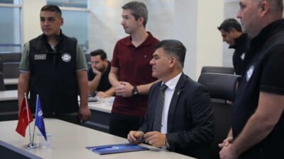  Bursa Büyükşehir Belediyesi, yeni eğitim-öğretim yılının ilk gününde herhangi bir