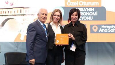 Bursa Büyükşehir Belediye Başkanı Mustafa Bozbey, 8500 yıllık tarihiyle medeniyetlere