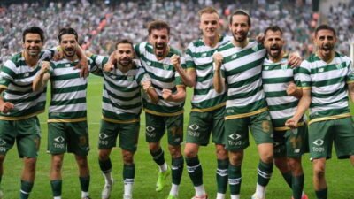 Bursaspor, Lig’in 4. haftasında Arnavutköy Belediyesi ile karşı karşıya geldi.