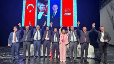 Cumhuriyet Halk Partisi Osmangazi 39. Olağan Genel Kurulu'nda başkanlık yarışında