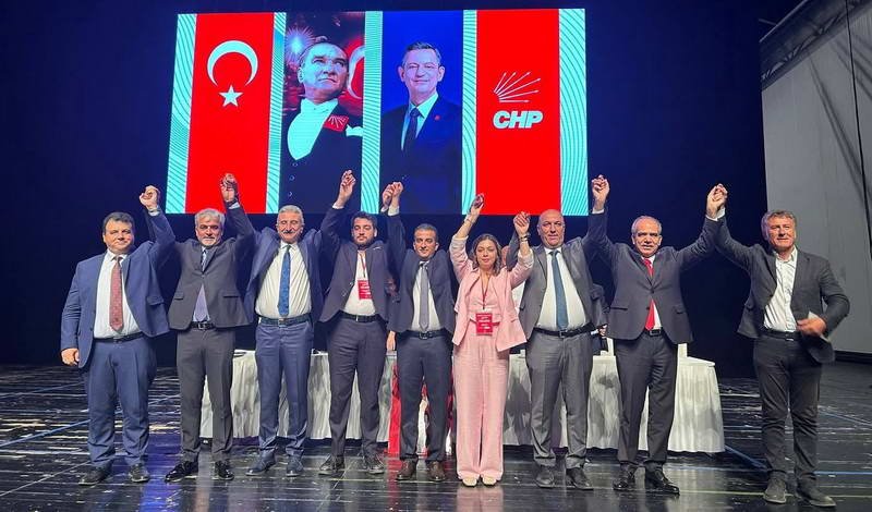Cumhuriyet Halk Partisi Osmangazi 39. Olağan Genel Kurulu'nda başkanlık yarışında