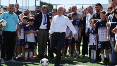 Bursa Büyükşehir Belediye Başkanı Mustafa Bozbey, geçtiğimiz aylarda Yunuseli Mahallesi’ne