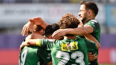 Bursaspor, Karadeniz Ereğli Belediyespor’u Tayfun Aydoğan ve Emrehan Gedikli’nin golleriyle