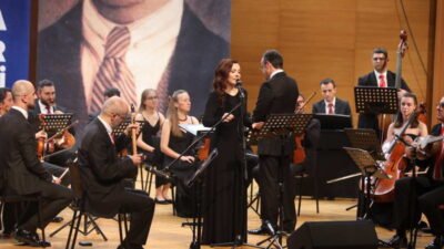 Büyükşehir Belediyesi Bursa Oda Orkestrası tarafından Azerbaycan ve Türkiye'den seçkin
