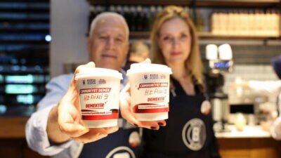 Bursa Büyükşehir Belediyesi tarafından hazırlanan birbirinden renkli programlarla 29 Ekim