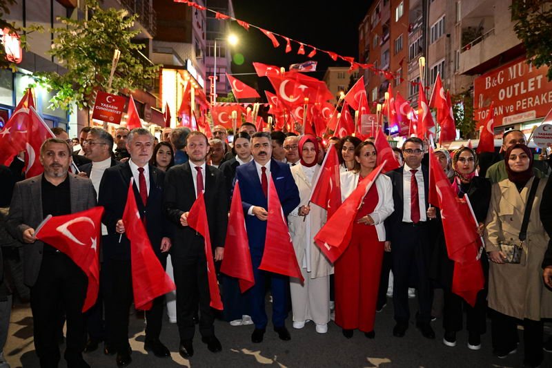 Cumhuriyet’in 102. yıl dönümü, Yıldırım’da düzenlenen etkinliklerle büyük bir coşku