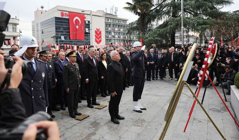 Türkiye Cumhuriyeti’nin kurucusu Gazi Mustafa Kemal Atatürk, ebediyete uğurlanışının 87.