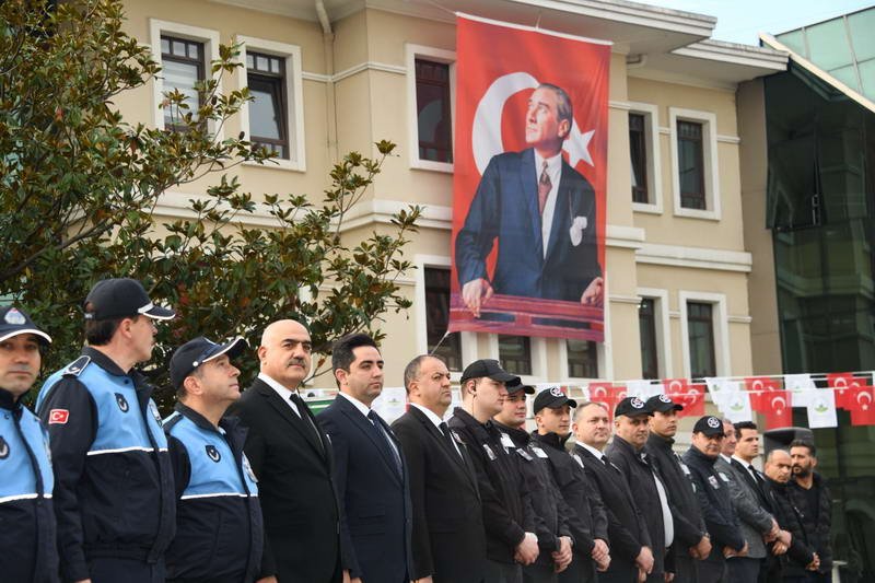 Osmangazi Belediyesi, Türkiye Cumhuriyeti’nin kurucusu Büyük Önder Mustafa Kemal Atatürk’ü,