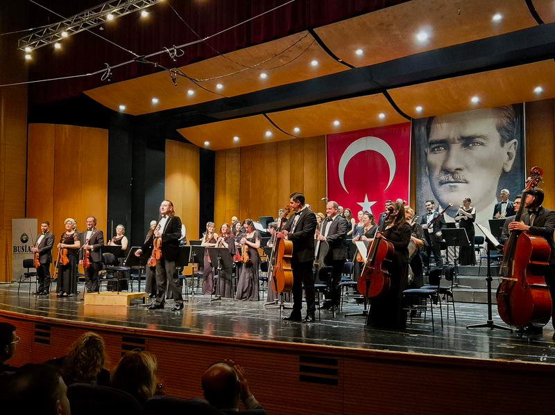 Bursa Sanayicileri ve İşinsanları Derneği’nin (BUSİAD) katkılarıyla, Bursa Bölge Devlet