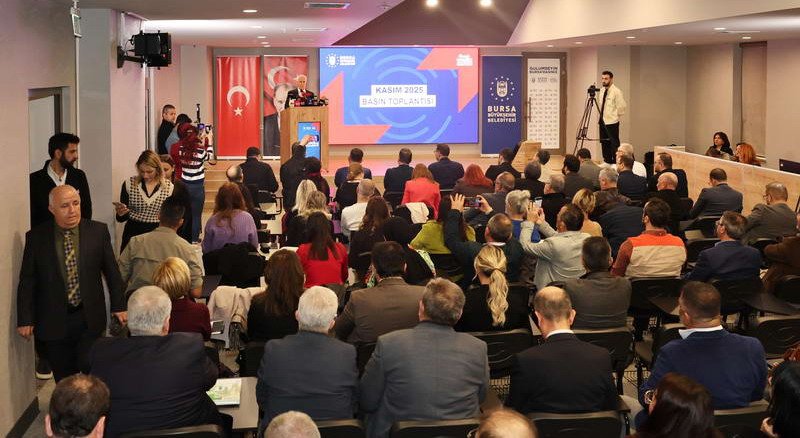 Marmara Belediyeler Birliği (MBB) ve Bursa Büyükşehir Belediye Başkanı Mustafa