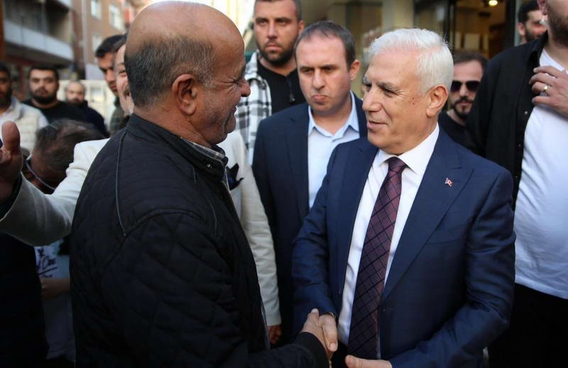 Bursa Büyükşehir Belediye Başkanı Mustafa Bozbey, genel sosyal yardım programları