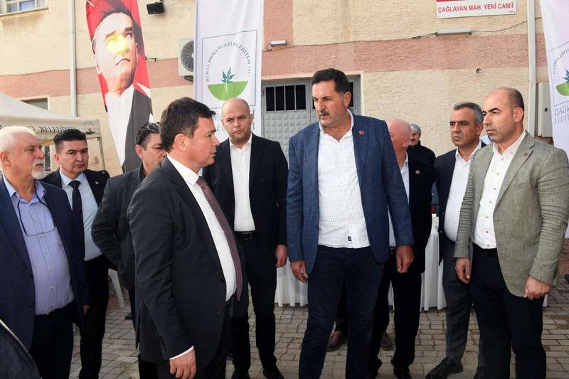 Osmangazi’de yaşayan vatandaşların istek ve taleplerini dinleyerek çözüm önerileri sunmak