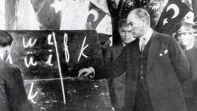 Müzik öğretmeni bir baba ile makine mühendisi oğul, anlamlı bir