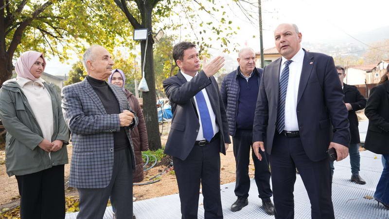 Evliya Çelebi’nin “ruhaniyetli şehir” diye anlattığı, Tanpınar’ın Bursa’da Zaman’ına ilham