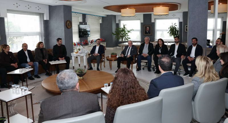 Nilüfer Belediye Başkanı Şadi Özdemir, CHP Nilüfer İlçe Başkanı Özgür