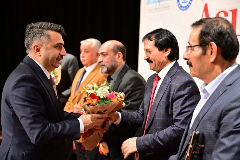 Yıldırım Belediye Başkanı Oktay Yılmaz, “Aşıklık, Türk kültür varlığının en