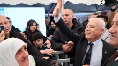 Bursa Büyükşehir Belediye Başkanı Mustafa Bozbey, ‘Başkan Bozbey Burada’ programı