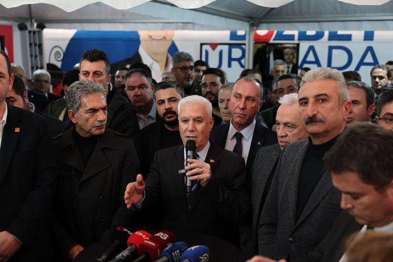 Bursa Büyükşehir Belediye Başkanı Mustafa Bozbey, son yaşanan provokasyonun kendisini