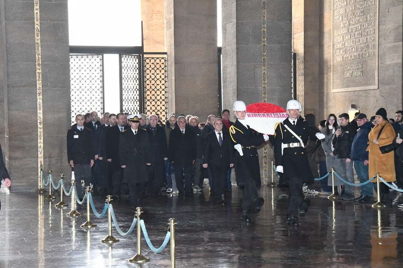 Bulgaristan kökenli iş insanları, sanayiciler ve akademisyenleri aynı çatı altında