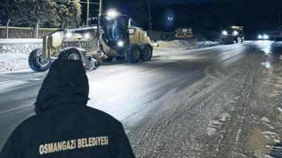 Yeni yılın ilk saatlerinden itibaren vatandaşların rahat ulaşımı adına etkin
