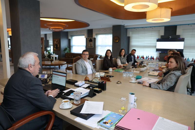 Yeni yılda Nilüfer’i çok daha iyi seviyeye getirmek için çalışmalarını