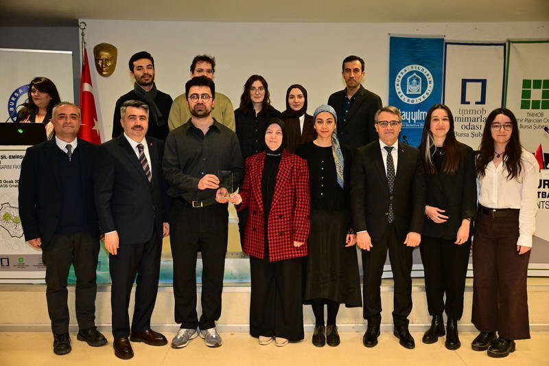 Yıldırım Belediyesi’nin, ‘Bursa Setbaşı-Yeşil-Emirsultan Tarihi Aksı Canlandırma Projesi’ kapsamında başlattığı ‘Kentsel