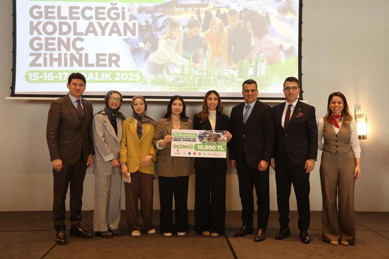 BTÜ’lü öğrenciler, gıda üretimi sırasında ortaya çıkan atık nişastayı biyobozunur