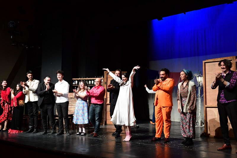 Sanatı toplumla buluşturan güçlü vizyonuyla tiyatrodan müziğe kültürel yaşamı zenginleştirmeyi