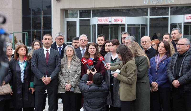 Mudanya Belediye Başkanı Deniz Dalgıç, 24 Ocak 1993’te düzenlenen bombalı
