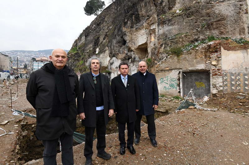 Osmangazi Belediye Başkanı Erkan Aydın, ilçenin tarihi ve kültürel belleğinde