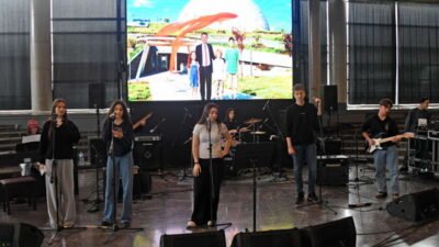 Osmangazi Belediyesi tarafından genç yeteneklerin müzikle buluşmasını sağlamak amacıyla düzenlenen