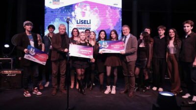 Osmangazi Belediyesi tarafından geleneksel hale getirilen ‘Liseli Orkestralar Yarışıyor’ yarışmasının