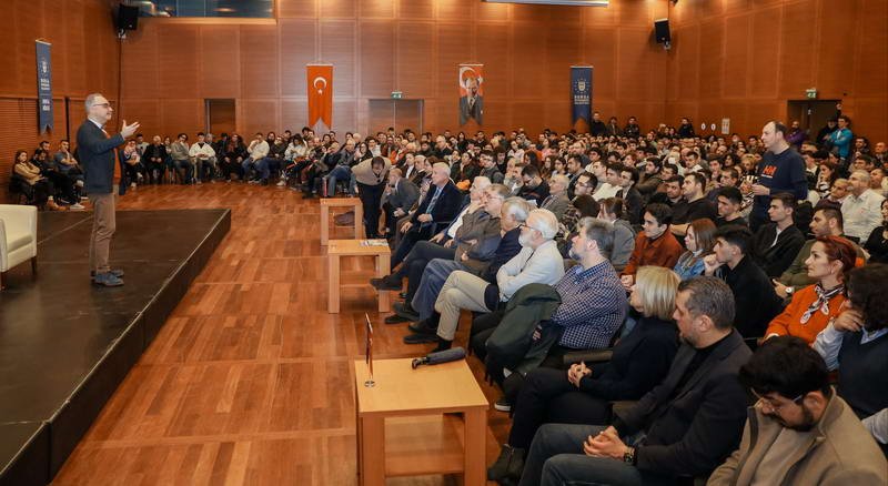 Bursa Büyükşehir Belediyesi’nin Bursa’nın Fethinin 700. yılı kutlamaları kapsamında düzenlediği