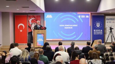 Bursa Büyükşehir Belediye Başkanı Mustafa Bozbey, sosyal belediyecilik anlayışını kentin