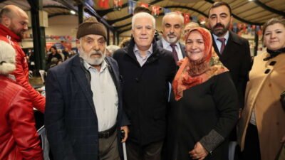 Bursa Büyükşehir Belediyesi’nin İnegöl ilçesinde düzenlediği iftar programında konuşan Başkan