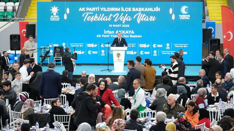 AK Parti Yıldırım İlçe Başkanlığı tarafından düzenlenen “Teşkilat Vefa İftarı”,