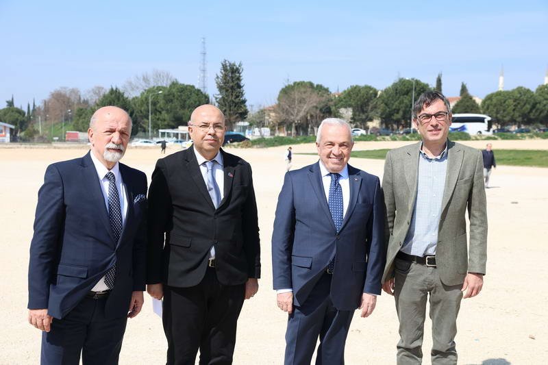 Cumhurbaşkanı kararıyla satış listesine alınan taşınmazlar arasına FSM Bulvarı’ndaki “Hastane