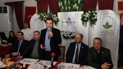 Ramazan ayı boyunca iftar sofralarında hemşehrileriyle buluşan Osmangazi Belediye Başkanı