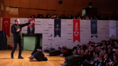 Bursa Büyükşehir Belediyesi tarafından düzenlenen ve 180 firmanın katıldığı Bursa