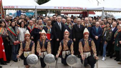 Bursa’nın fethinin 700. yıl dönümü kapsamında düzenlenen anma programları, kentin