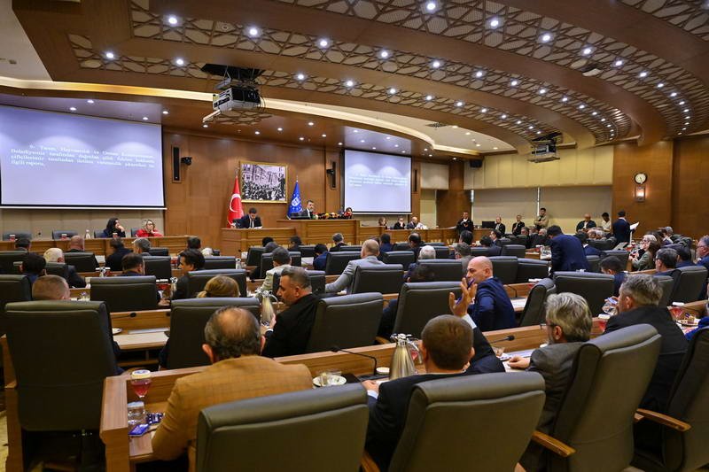 Bursa Büyükşehir Belediye Meclisi’nin Nisan ayı ikinci toplantısı Büyükşehir Belediyesi
