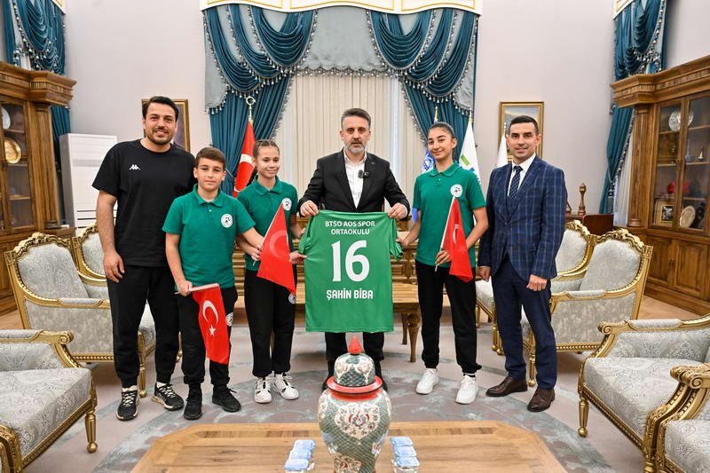 Bursa Büyükşehir Belediye Başkan Vekili Şahin Biba, 23 Nisan Ulusal