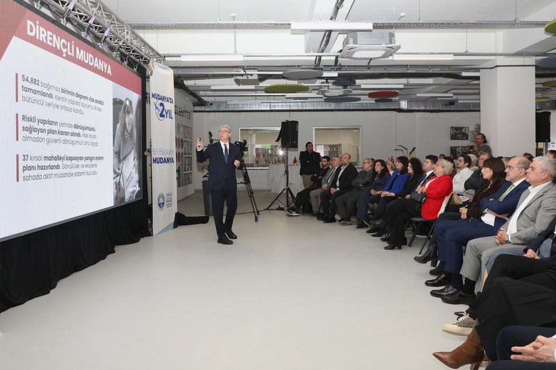 Mudanya Belediye Başkanı Deniz Dalgıç göreve gelişinin ikinci yılında “Başka